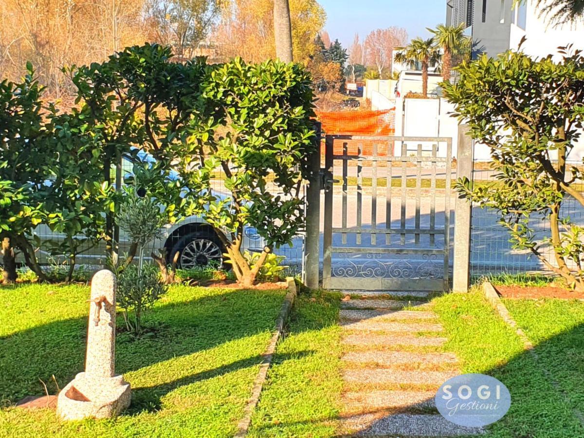 Appartamento Casa Sbrindoli Lido di Jesolo Esterno foto